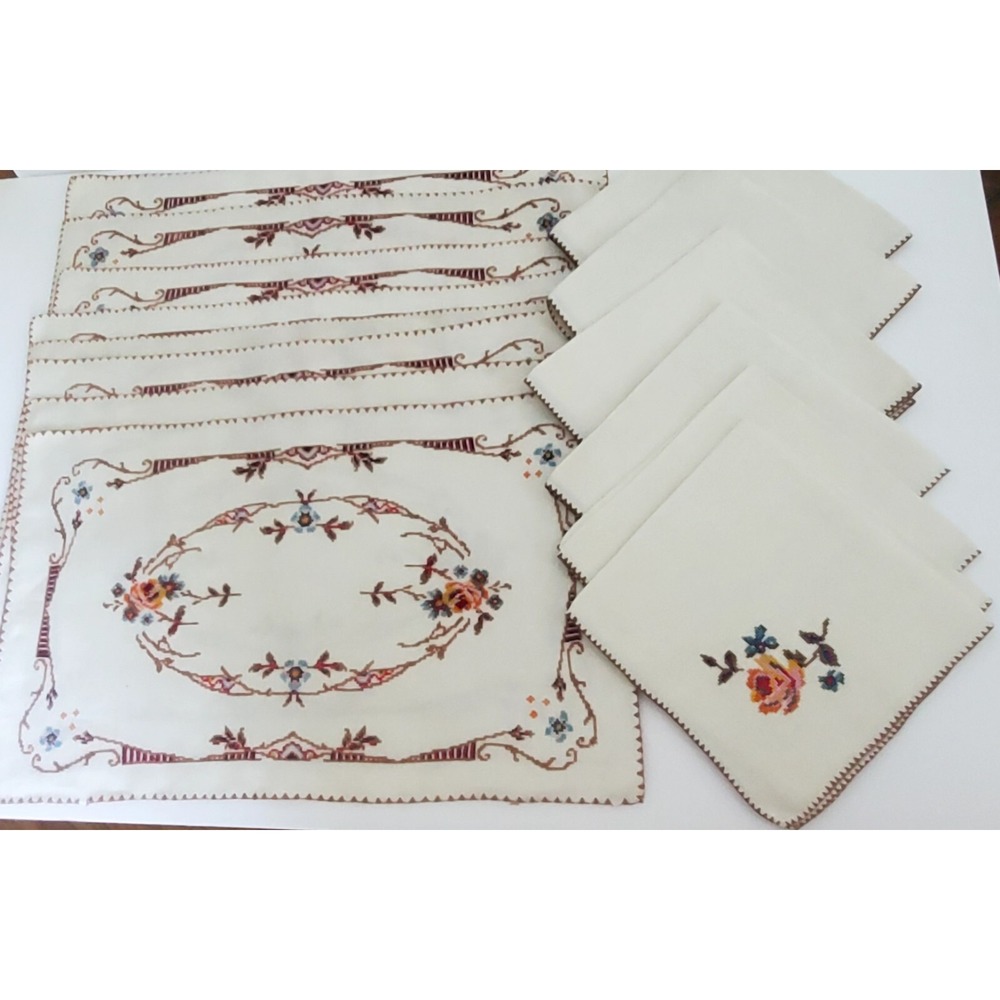 Vintage Cross Stitch Needlepoint Cotton  8Placemats/6Napkins Linens Fall Colors